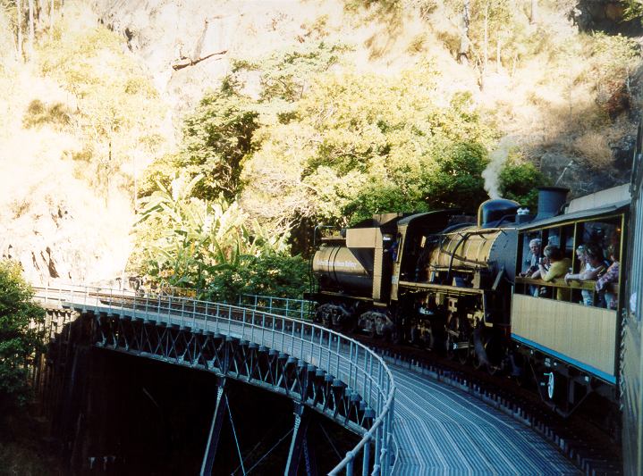 Queensland - Viaggio in treno a vapore a Kuranda