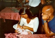 Tipico quadretto di famiglia...Maeva ( mia figlia ) è stata scaricata a Milena e Mark pro-un minuto di pace