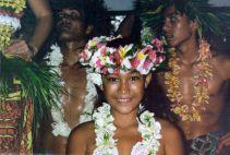 una bambina tahitiana