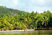 una laguna interna a Huahine