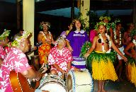 Danze e canti a Raiatea