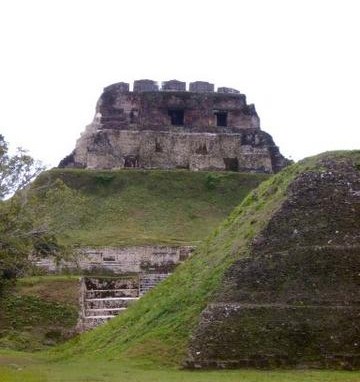 Xunantunich